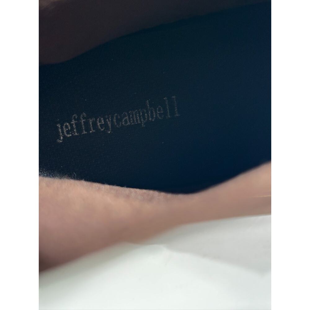 Brown Chelsea Ankle Boots Women’s Size 7 Water Resistant Lug Sole Pull On - Picture 6 of 6